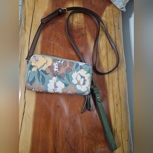 green floral pioneer woman wristlet crossbody wallet